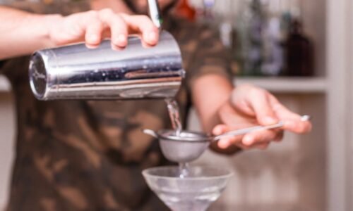 curso cocteleria barman coctelera